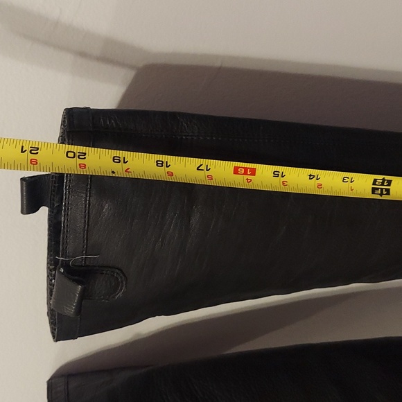 Vince Camuto Braden Tall Black Leather Boots 6.5B - Picture 4 of 13